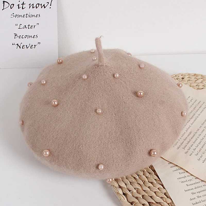 Fashion New ss Kids Girls s Berets Lovely Pearl Beanies Hats Spring Autumn Winter Toddr Girls Hats Photography Props G250910