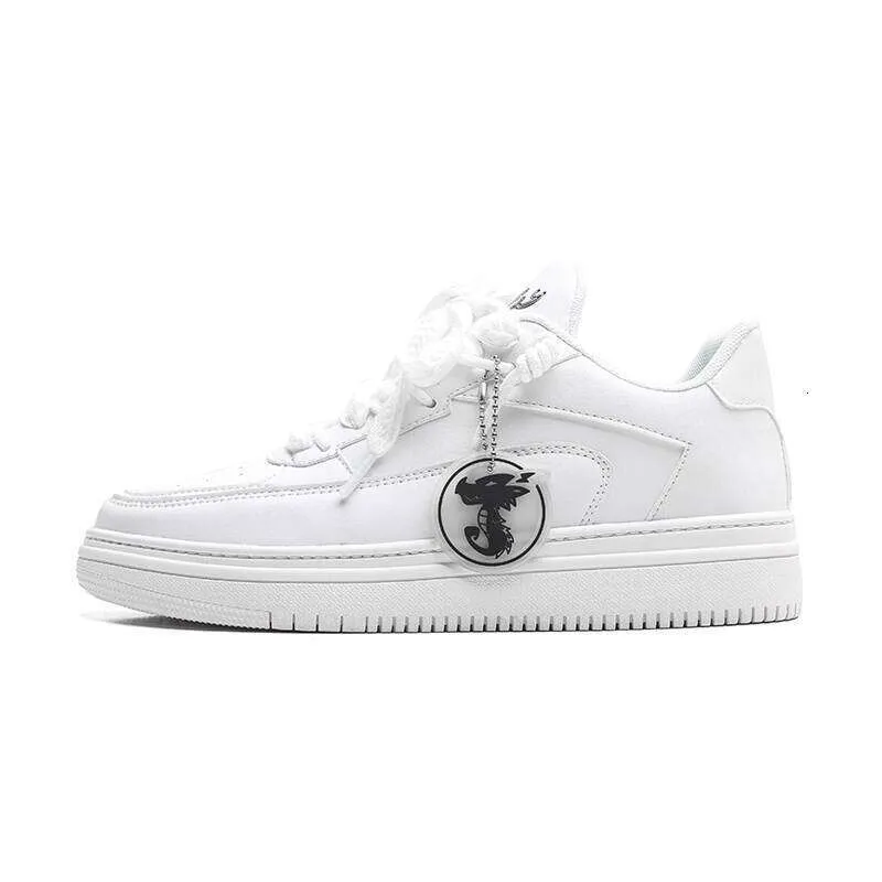 Designer shoes White Versatile Couple Style Loafers Women Height Increasing Casual Shoes Panda Breathable Sneakers Men Trendy Brand