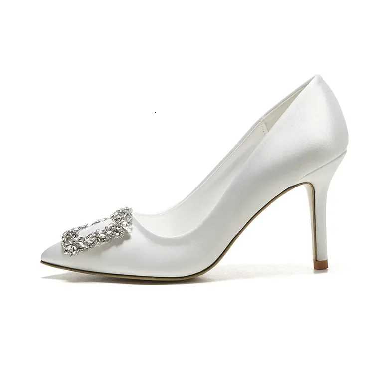 Korean Style Pointed High Heel White Wedding Shoes Rhinestone Bridal Shoes Small Size Shoes 3343 Sizes Dress Party Shoes W250910