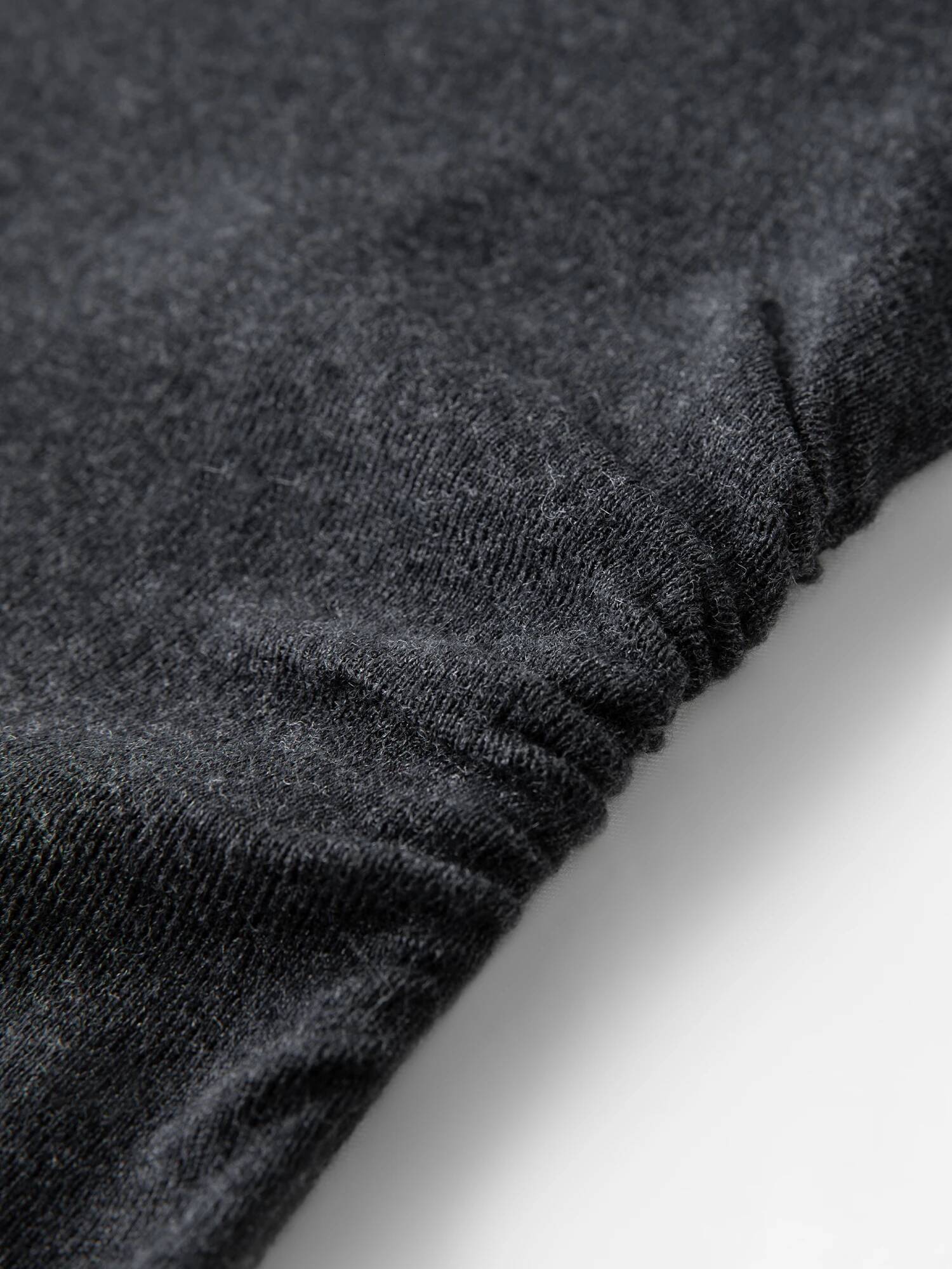 FSLE 2025 Early Autumn Women's Wool Knit T-Shirt V-Neck Elegant Office Casual Minimalist Top Y2K Coquette Pullover 25FS13301 dongdumaoyi