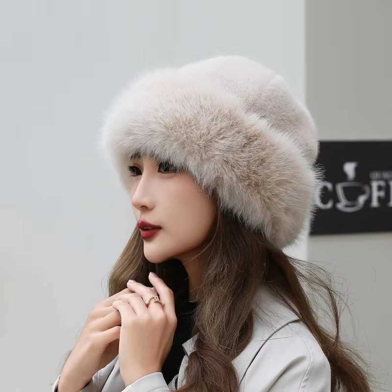 Fashion Winter Thick Furry Haiand Fluffy Russian Faux Fur Women Girl Fur Hat Winter Outdoor Earwarmer Ski Hats New Beanies CXJ250910