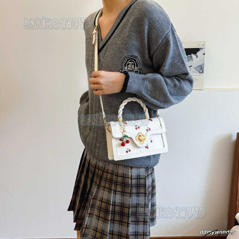 Small For Women 2024 Autumn New Trendy And Versatile Crossbody Bag Stylish Handbag With A Sense Of Fashion H250804 ddmywonder ddmywonder ddmywonder