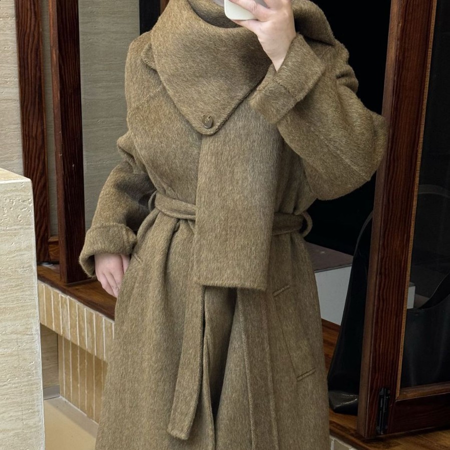 Eshin Autumn And Winter Shawl Scarf Collar Double-breasted Solid Color Womens Double-sided Woolen Belt Coats TH5394 240927