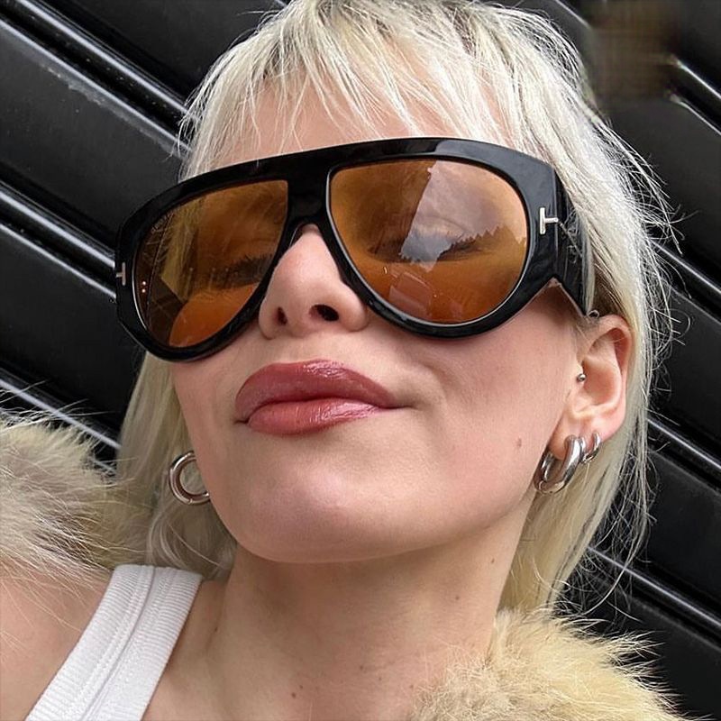 Sunglasses Oversized Round Men 2024 Trendy Vintage Circular Big Frame Shades Fashion UV400 Shield Eyewear For Women