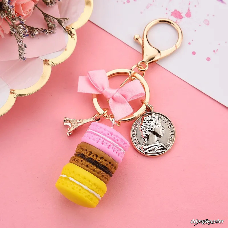 Lovely Aron Eiffel Tower Keychain Bowknot Car Keyring Bag Purse Pendant Food Cake Aroon Key Chain 250522 ddmywonder ddmywonder ddmywonder ddmywonder