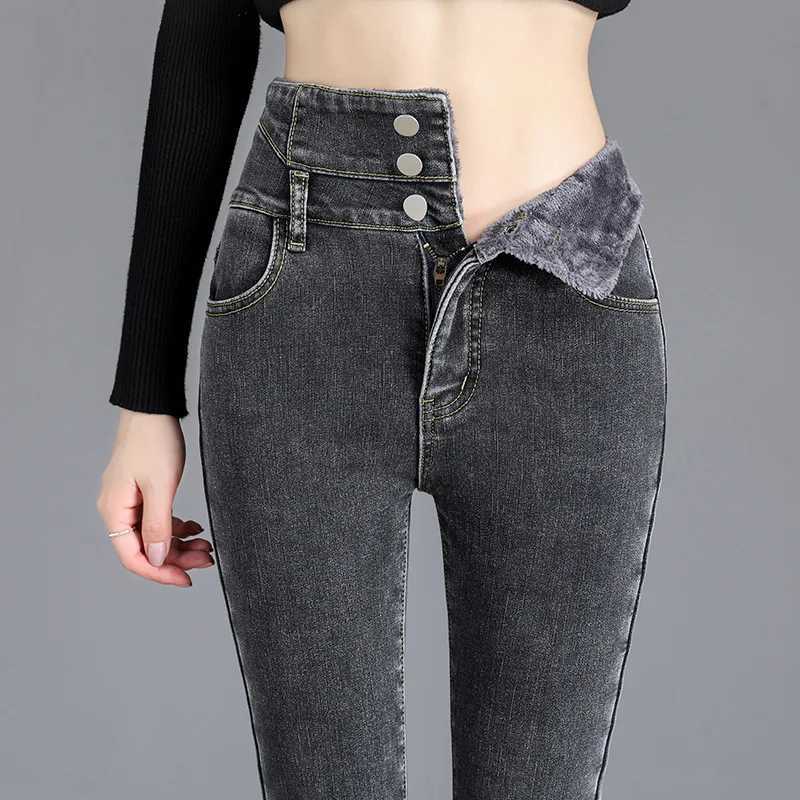Thermal Winter Thick Fleece Highwaist Warm Skinny Jeans Thick Women Stretch Button Pencil Pants Mom Casual Velvet Jeans Z250910