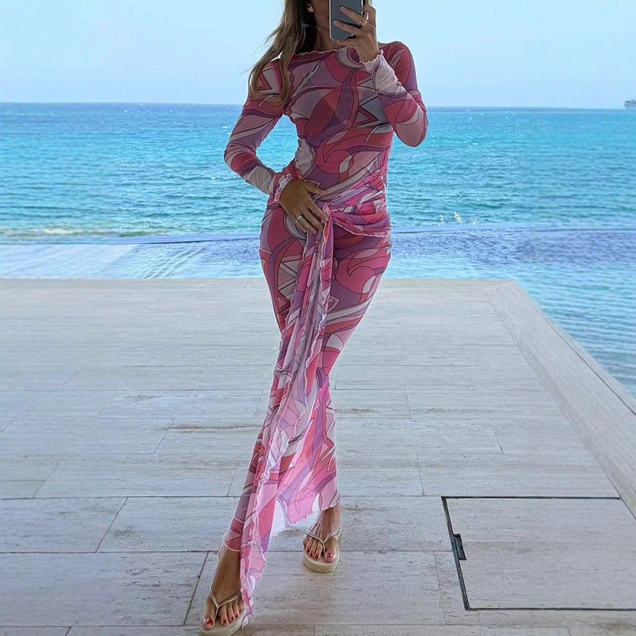 2025 European and American new slim fit elastic slim fit mesh beach vacation skirt autumn and winter new designer women's long sleeved top knitte