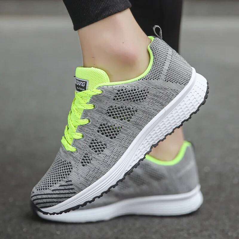 Women Casual Shoes Fashion Breathable Walking Mesh Flat Shoes Sneakers Women 2025 Gym Vulcanized Shoes White Female Footwear