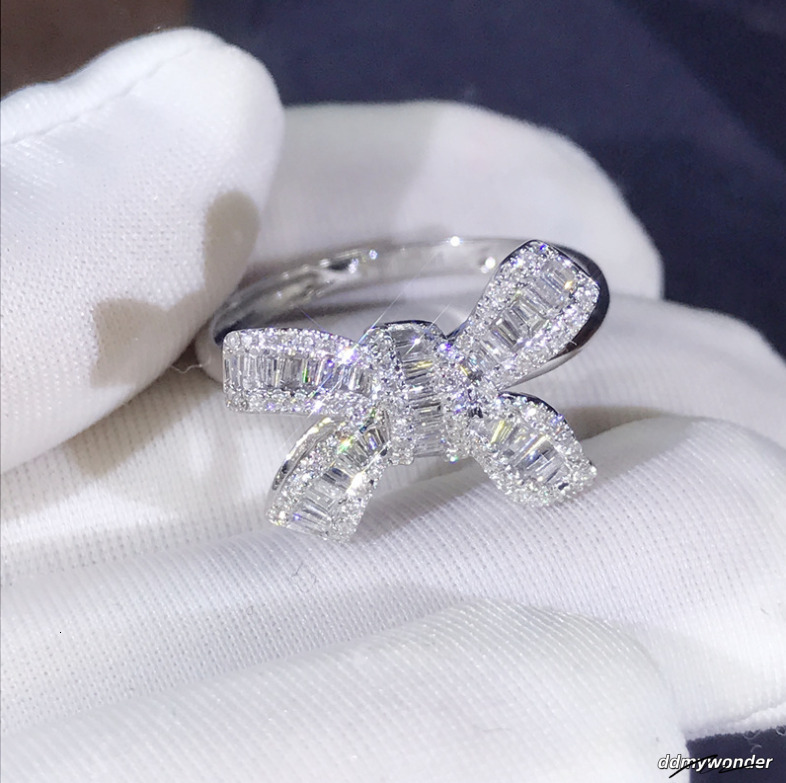 Choucong New Arrival Jewelry Sterling Sier T Princess Cut White Topaz CZ Dia Party Butterfly Women Wedding Band Ring Gift