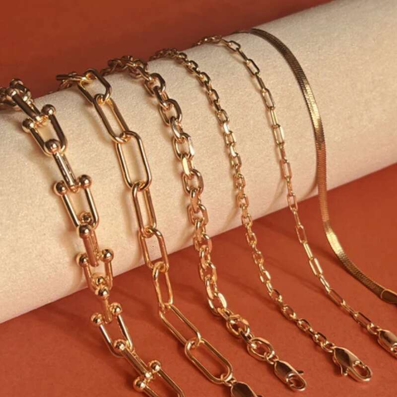 Unique Design Pearl Stainless Steel gold Chain Multiple Pearls Light High-End Feel Jewelry Bracelet