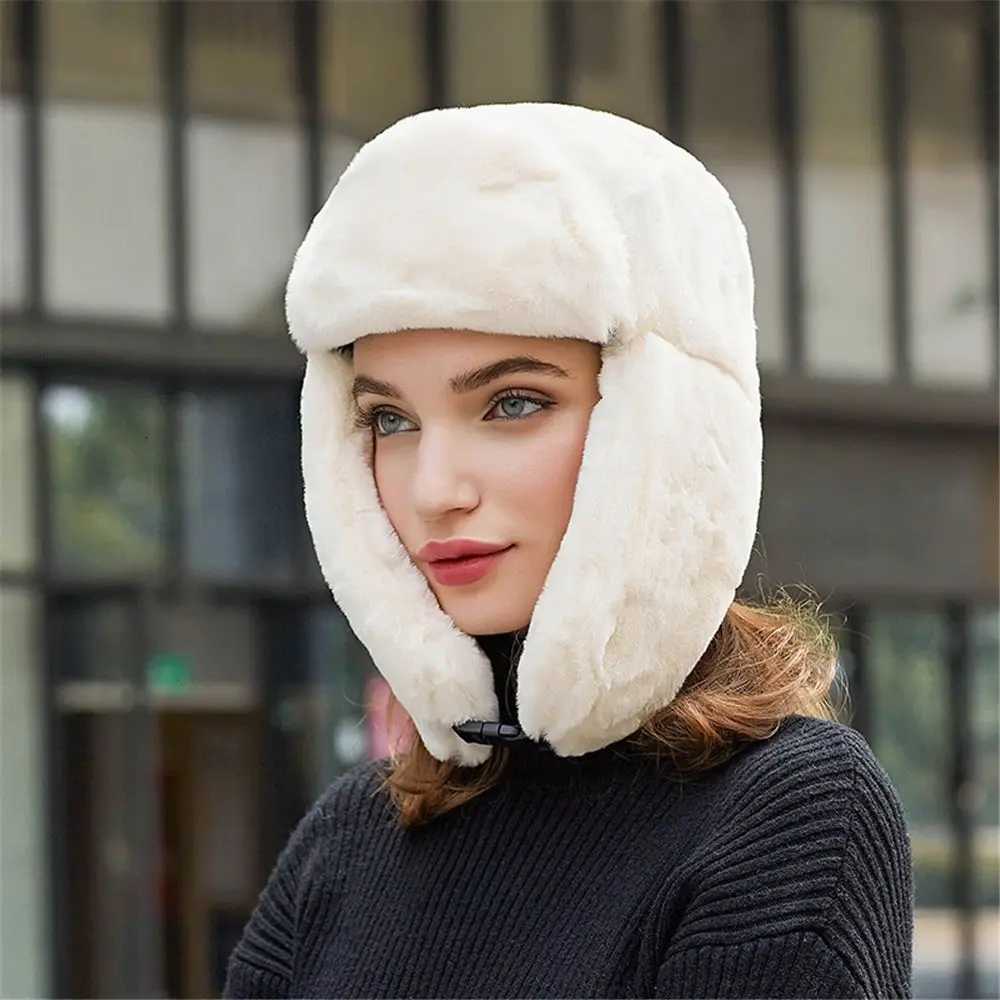Men Women Thick Plush Bomber Hat Warm Winter Hat Trper Hats Russian Ushanka Snow Cs Earfl BonnetXJ250910