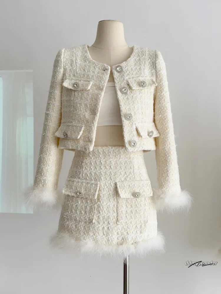 Autumn Winter French Vintage 2 Pieces Sets Tweed Jacket Short Coat Feather Splicing Blazerhigh Waist Mini Skirt Suit 240129