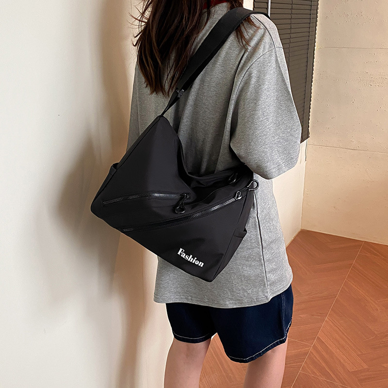 Simple Luxury Bag Casual Large Capacity Shoulder Bag Cross Border New Versatile Free Shipping Fashion Designer Bag Crossbody Bag Multi Layer Storage W