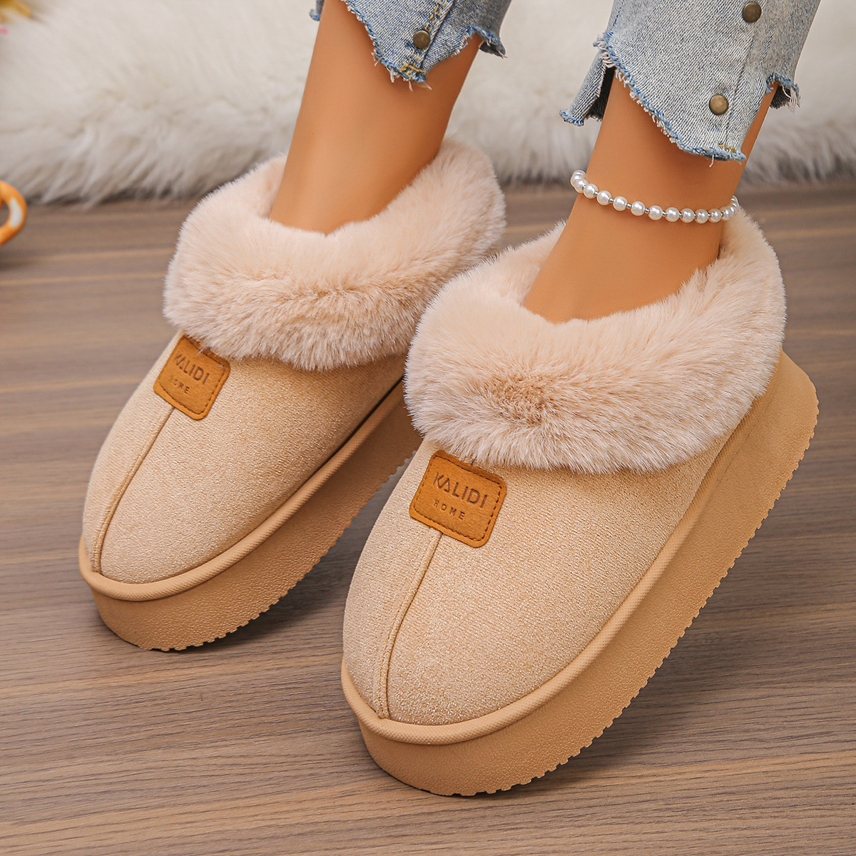 Large size autumn new women's fur snow boots non slip cotton boots thickened wool lining height increasing warm cotton shoes