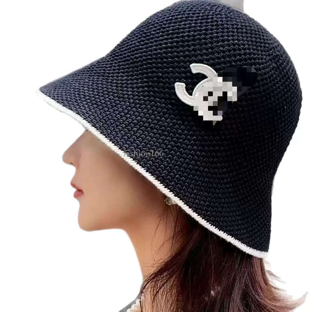 high quality designer baseball caps for Grass Soft 24 Summer Beach Straw Hat Women Original 1 with real and box