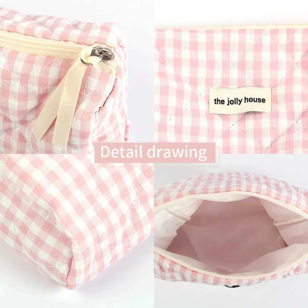 Casual Womens Cosmetic Pouch Large Capacity Travel Storage Bags Simple Plaid Ladies Clutch Handbags Pink Canvas Female BagXJ250910