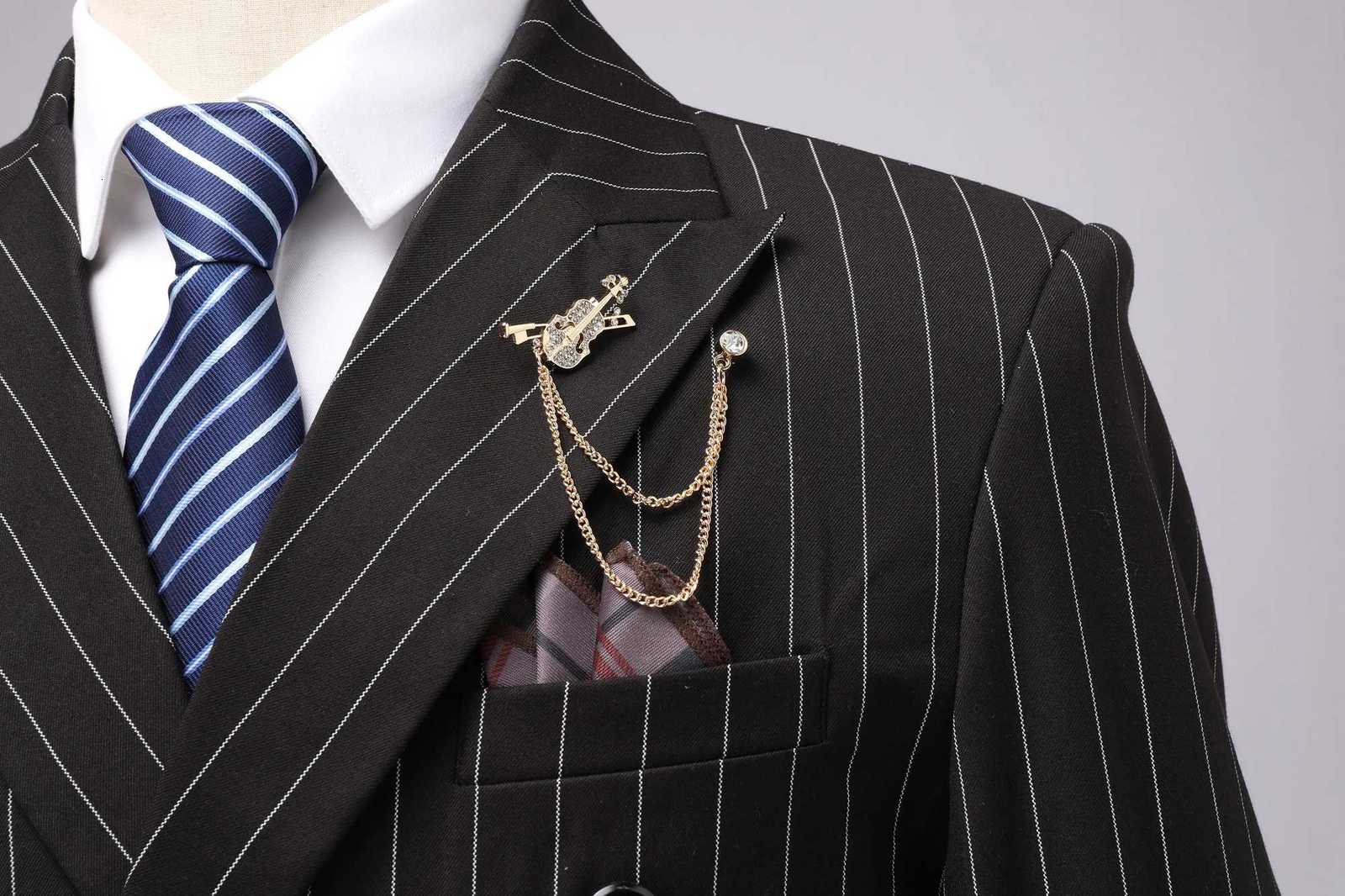 Mens DoubleBreasted Suit Classic Formal Business Wear W250910