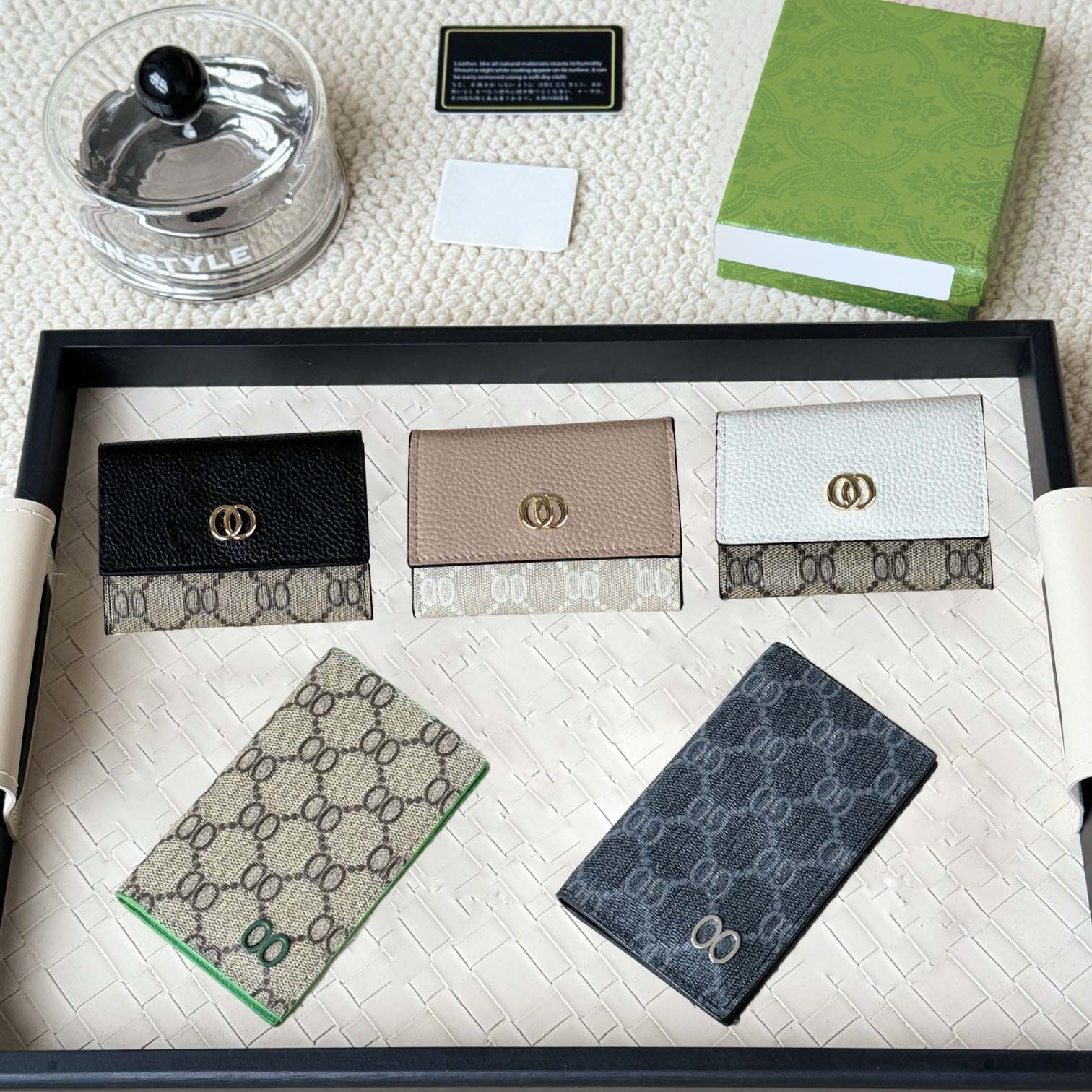 Luxury Card Bag Women's Wallet Card Clip Signature Texture Fashion Long Zipper Coin Designer Wallet Chain Business Card Clip Passport Clip Mini Wallet