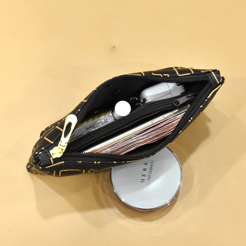 Top Layer Cowhide New Free Delivery Designer Bag Simple Multifunctional Coin Purse 2025 Luxury Bag New High-end Niche Card Holder Two-in-one Short Wal