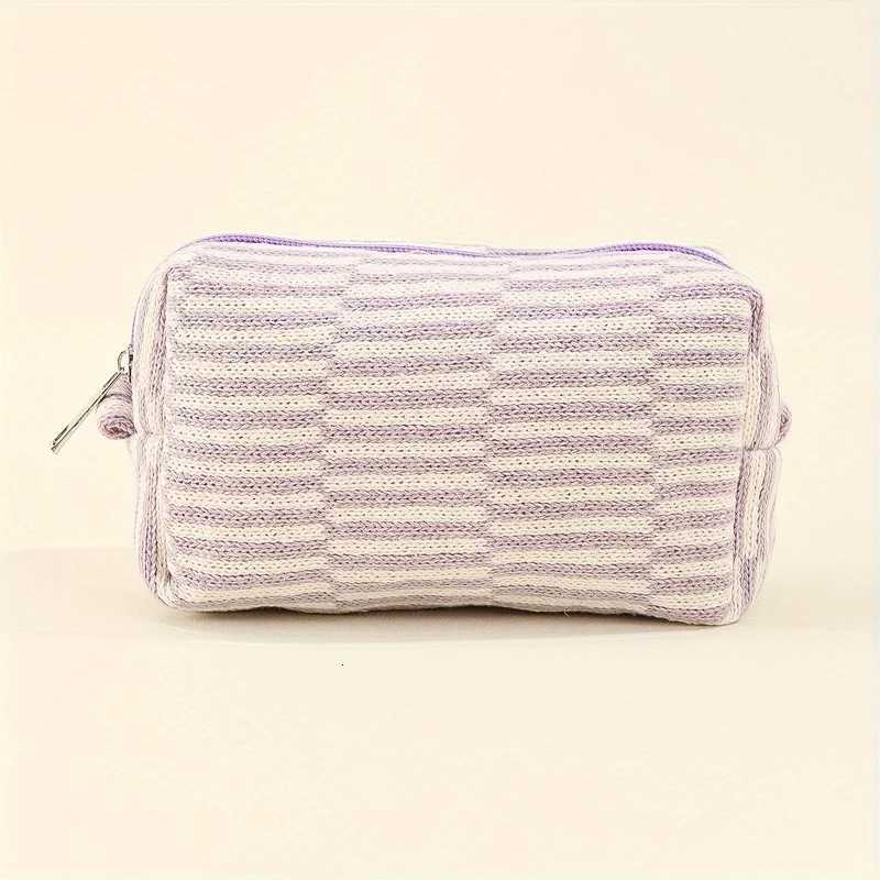 Large Capacity Striped Plaid Makeup Bag Durable Polyester with Lace Trim Toiletry Cosmetic Organizer for BrushesXJ250910