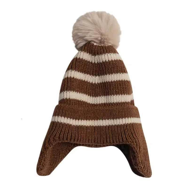 Baby Hat Winter Autumn Korean Striped Knitted Ear Protection Keep Warm Beanie Hats For Girls Boys With Pompom Ball Children NewXJ250910