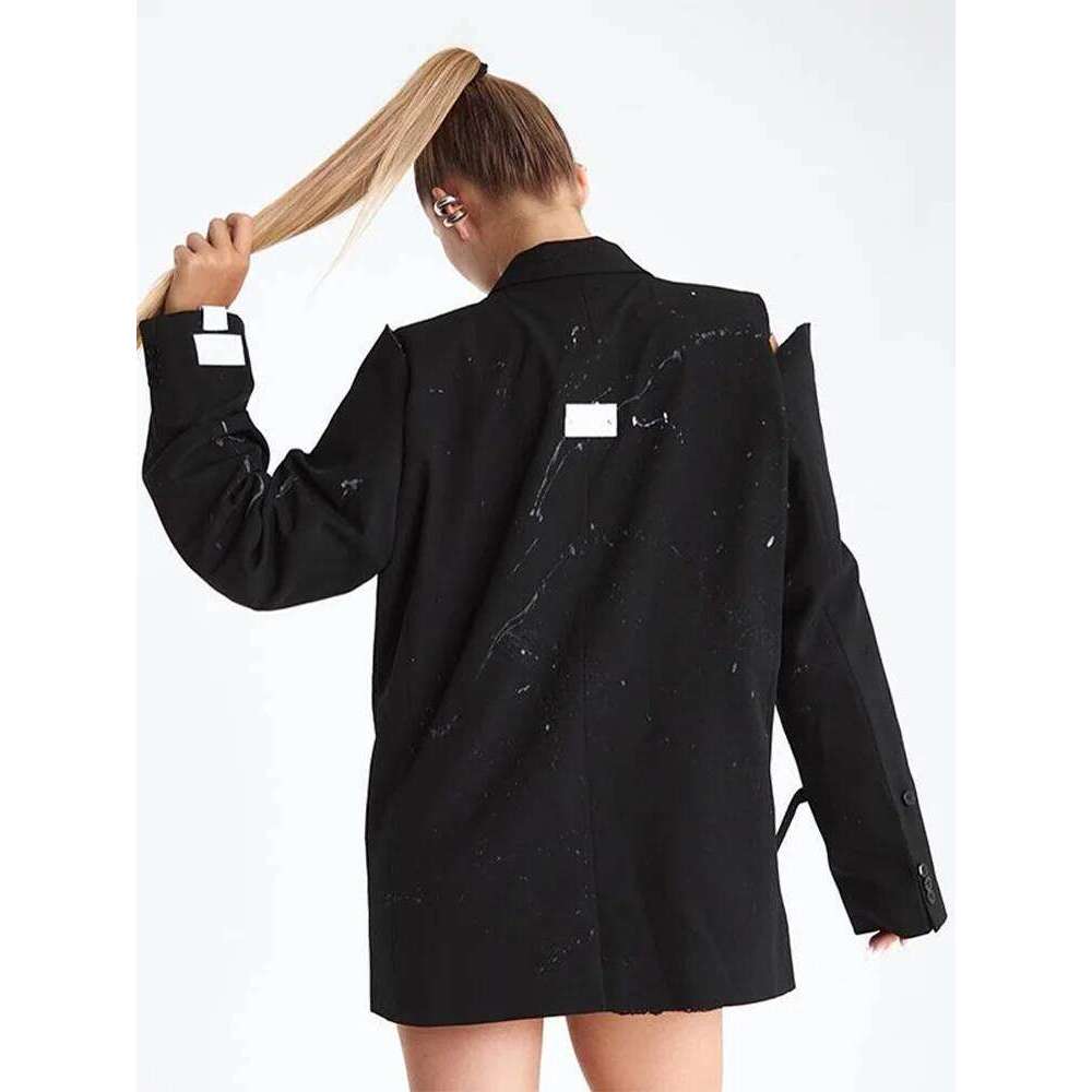 Designer Clothing 2025 Women's Suit Coats Graffiti Hollow Out Off Shoulder Coat Woman Loose Print Lapel Jacket Single Breasted Long Sleeves Top C