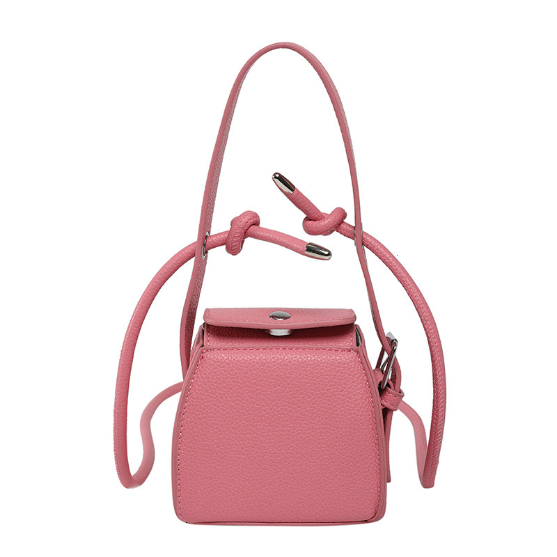 2025 autumn new niche design light luxury elegant fashion trend versatile style women's small square bag designer bag