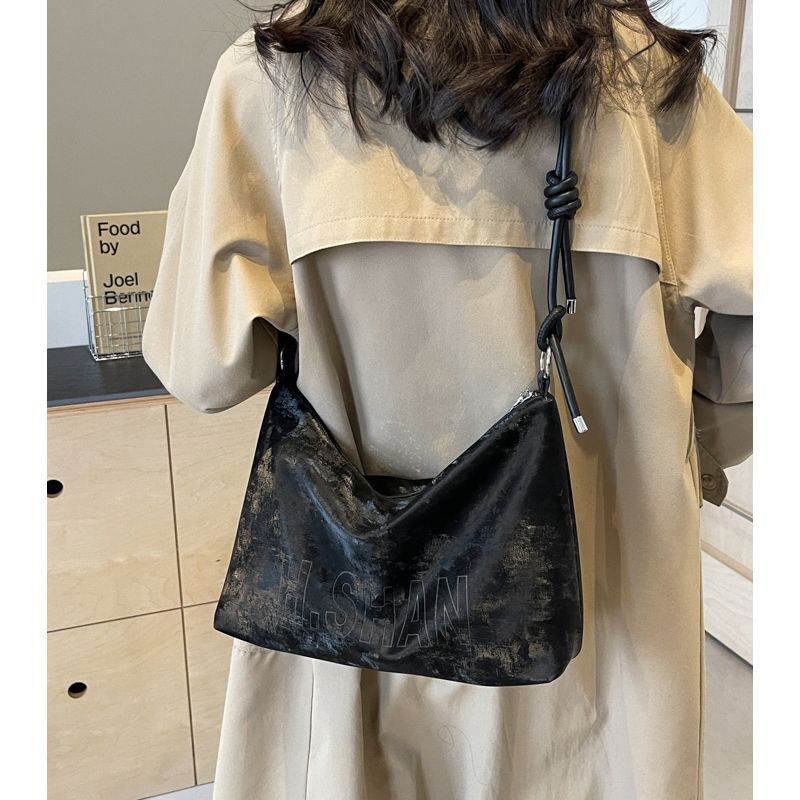 Designer Bag Korean Style Simple Casual Large Capacity Bag For Women Luxury Bag Spring Free Shipping Fashion Tote Bag For Work Commute Shoulder Bag