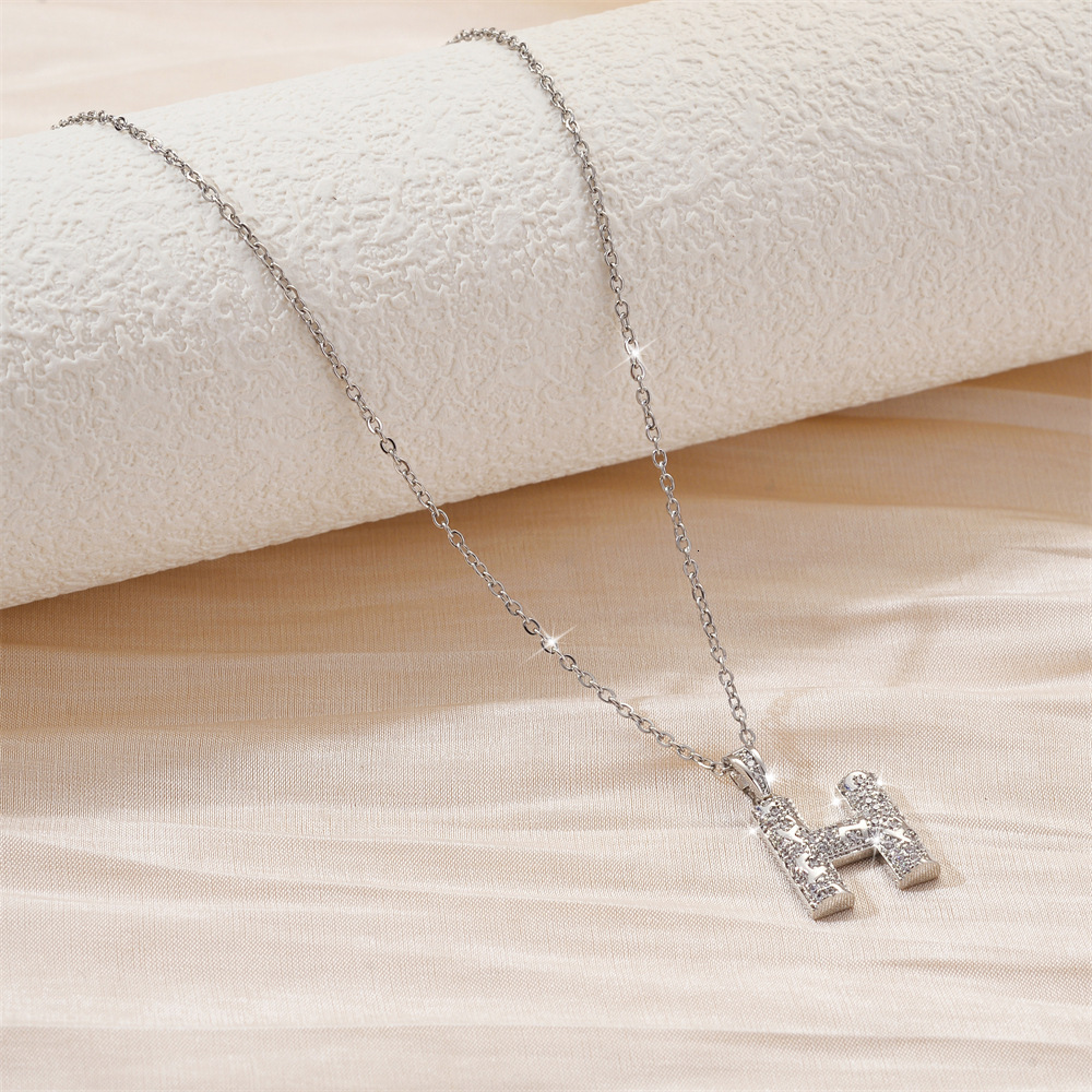 Korean Version Light Style Micro Inlaid Full Zircon Letter Gold-Plated Pendant for Women, Niche Versatile High-End Clavicle Chain Necklace