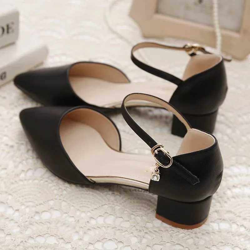 sapatos femininas women fashion sweet point toe black patent leather buckle strap square heel shoes lady beige work shoes ca390 W250910