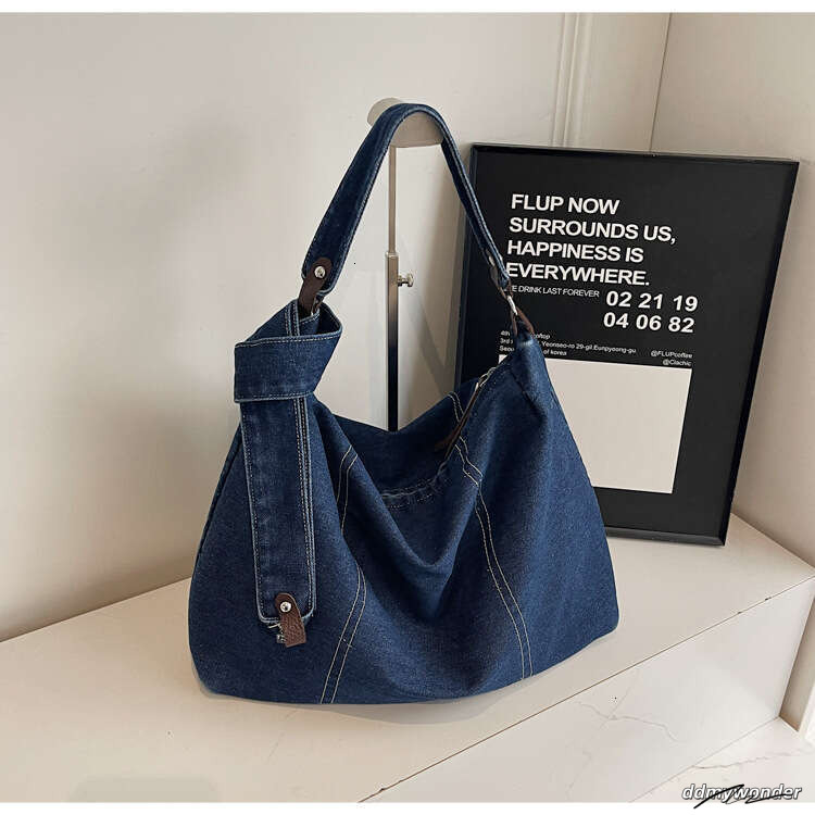Winter High-Value New Canvas Denim Fashion Single Shoulder Crossbody Large Capacity Unisex School Bag