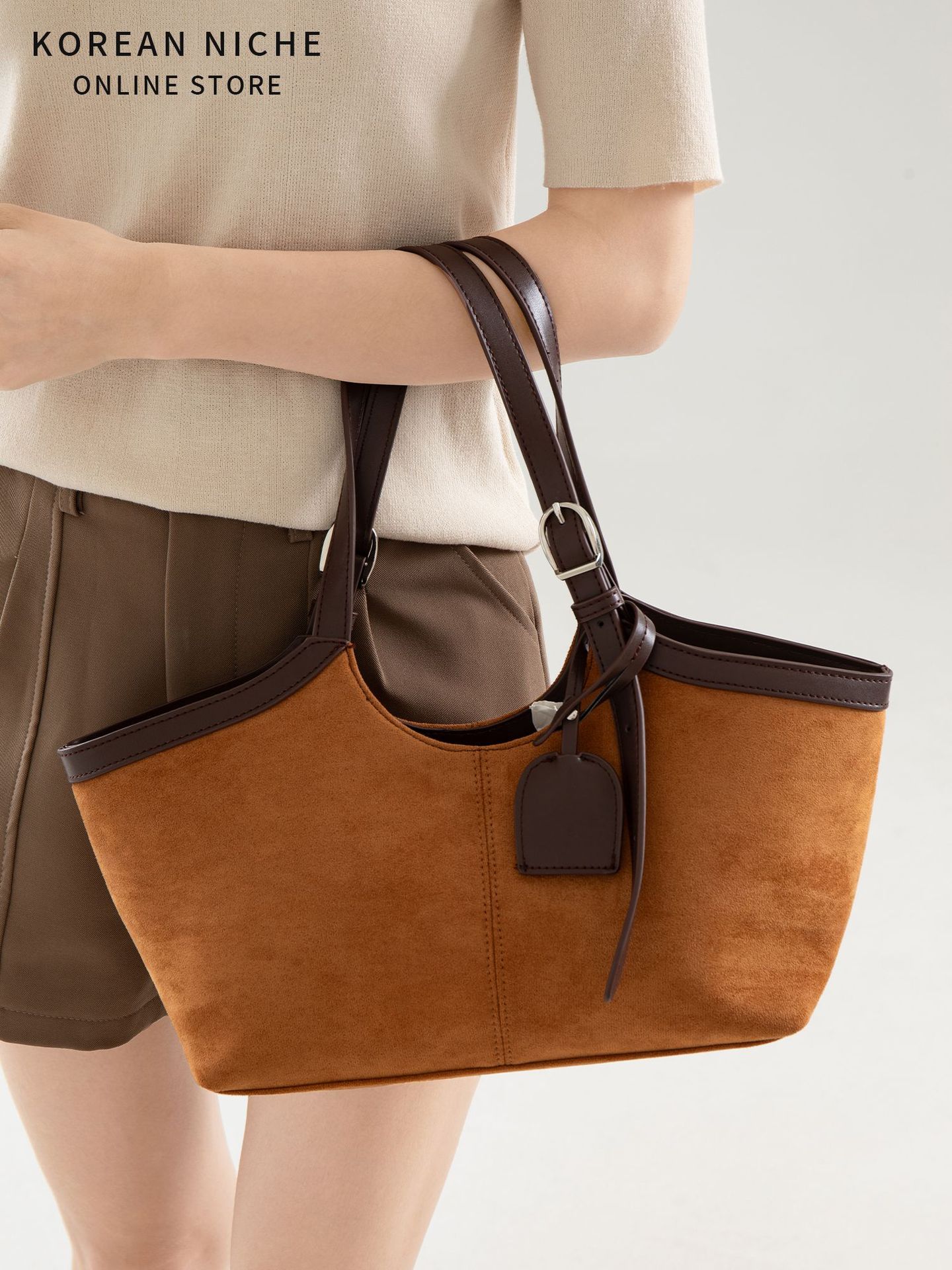 2025 Autumn/Winter New Suede Tote Bag for Women Large Capacity Korean Style Niche High-end Versatile Single Shoulder Bag Retro