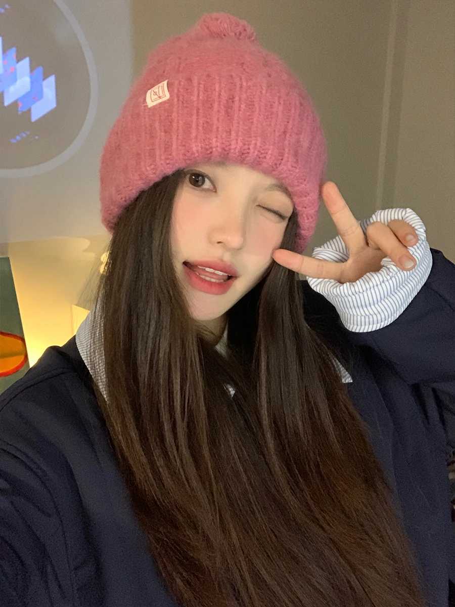 Woolen Korean Style Beige Knitted Hat For Women Thickened Versatile Warm Ear Protection Cold Hat Hooded Yarn Hat For WinterXJ250910