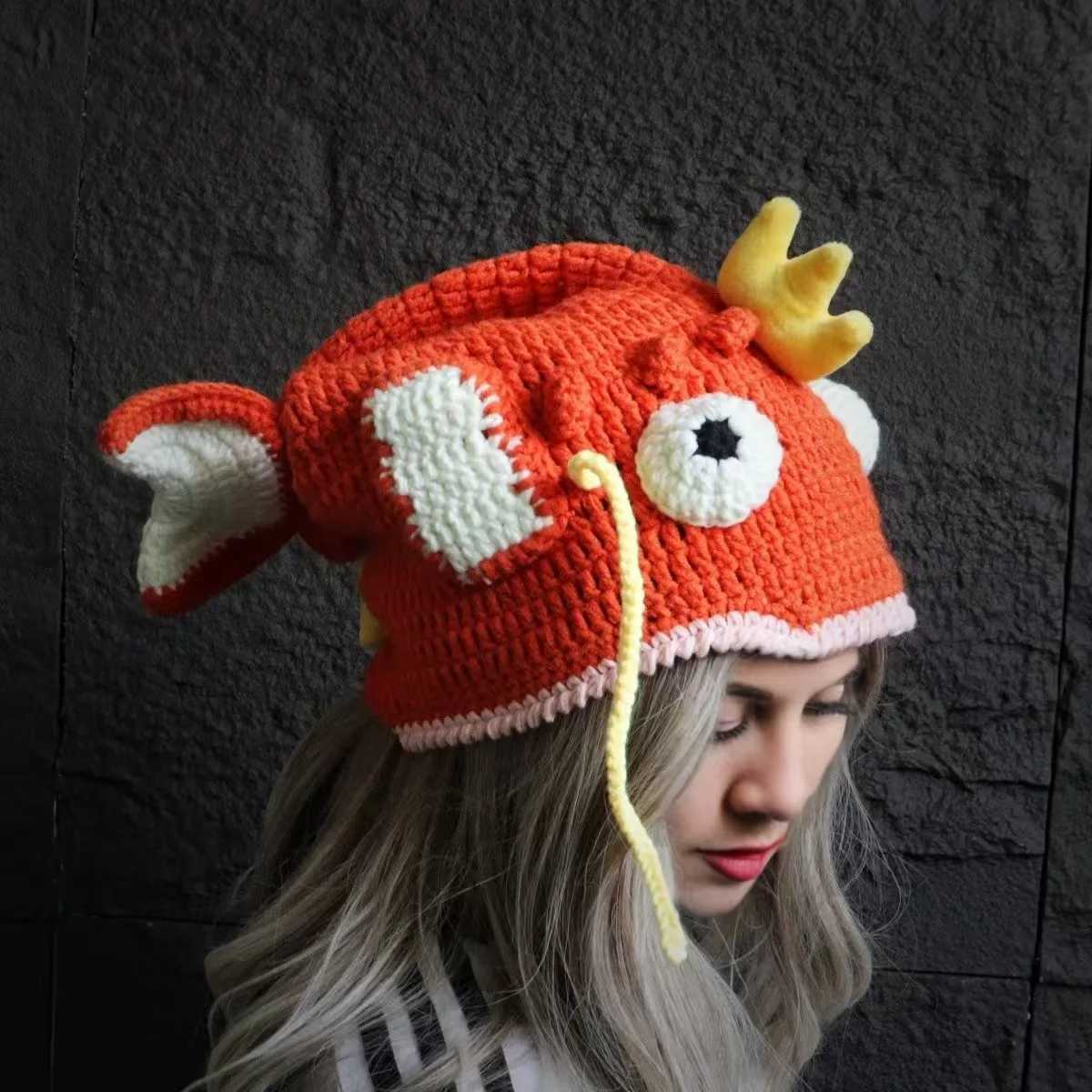 Handmade Wool Crocheted Carp Head Hat Funny Fish King Warm Pile Hat Adult Unisex Knitted HatXJ250910