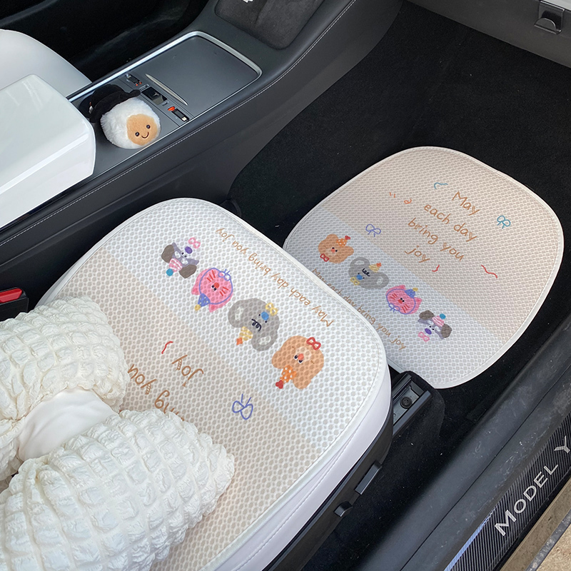 Cartoon Trendy Bear Car Seat Cushion All Season Cute Seat Cover Breathable Semi Enclosed Women Goddess Seat Cover 250910