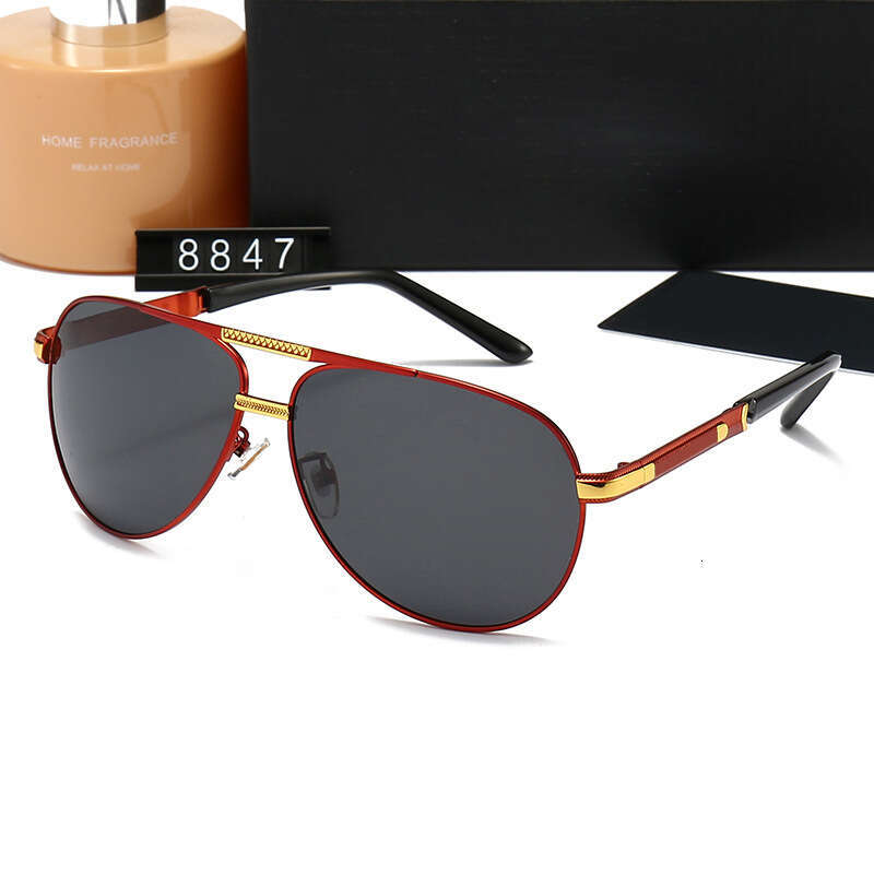 New Men's Polarized Fashion Trendy Casual Sunglasses Driving Travel Vacation Glasses 8847