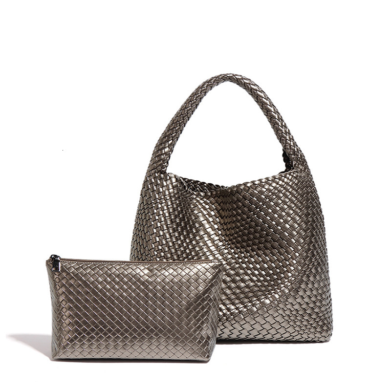 Niche Design Textured Woven Trendy Underarm High-end Large Capacity Versatile Single Shoulder Mommy Bag