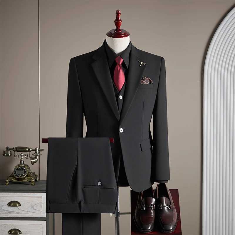 Highquality fashionable and stylish plussize mens solidcolor suit set mens threepiece set onebutton casual suit W250910