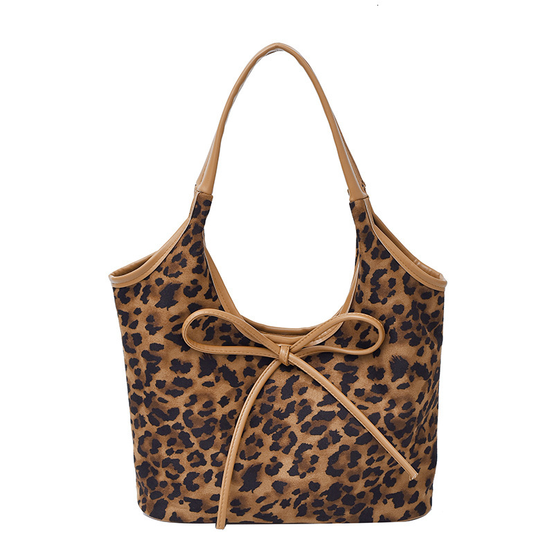 Fashion leopard print shoulder bag 2025 new designer retro women's bag multifunctional casual handbag