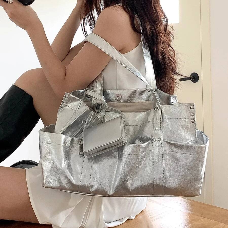 Korean Fashion Underarm Shoulder Autumn new designer bag Bag For Female Armpit design Silver Women Crossbody Bags Luxury Y K Multiple Pockets Big Hand