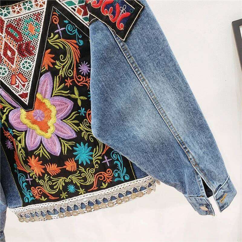 Designer Clothing 2025 Spring New Women Denim Boho Heavy Work Embroidery Beaded Sequins Vintage Long Sleeve Casual Jean Jacket Female Outerwear