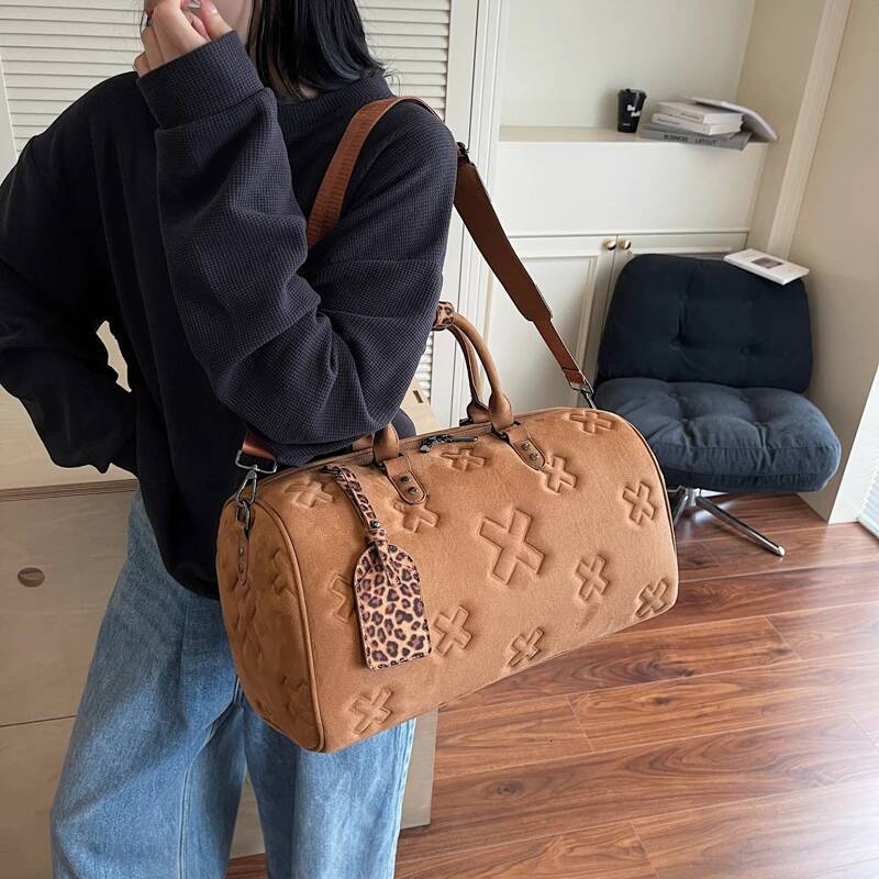 Fashionable Women s Travel Bag Handbag Women s Shoulder Bag Large Capacity Personalized Pattern Embossed Designer Bag Women s Crossbody Bag