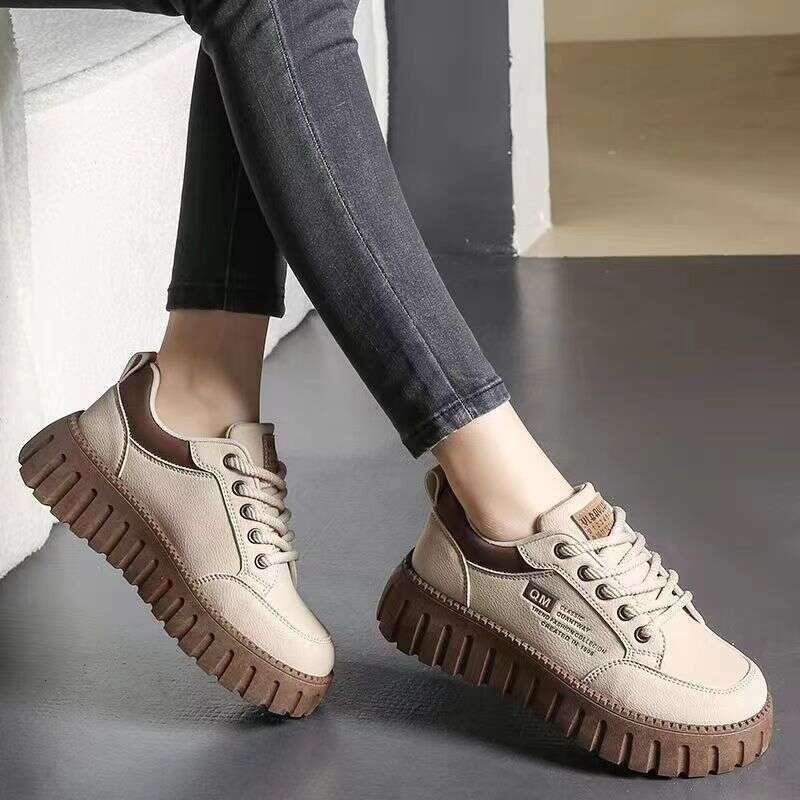 Women's Lightweight Low-Top Casual Sneakers Designer Shoe 2025 Summer Autumn Ins Trend Soft Sole Non-Slip Sports Shoes
