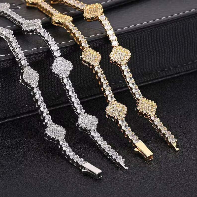 Unisex Popular Charm Moissanite Vvs Four Leaf Clover Bracelet Sterling Sier Hip Hop Jewelry