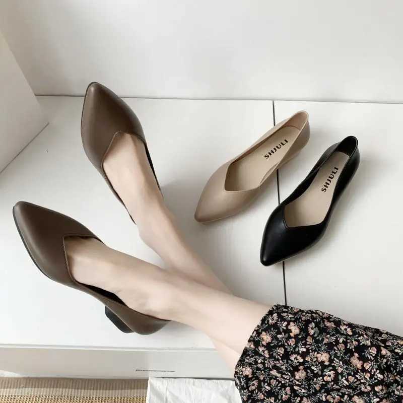 Womens Summer Footwear Black Shoes For Woman 2024 Luxury Leather Casual Pointed Toe Low Heel Elegant Office On Sale E Dress 39 W250910