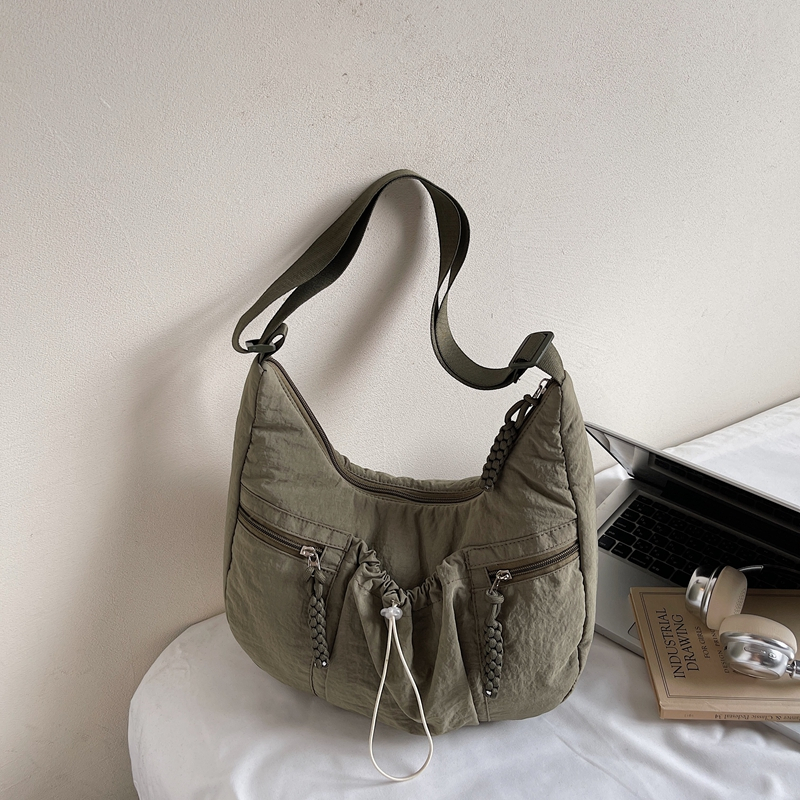 2025 fashionable high-end luxury large capacity women's handbag, simple and versatile shoulder bag, essential crossbody bag for women's shop