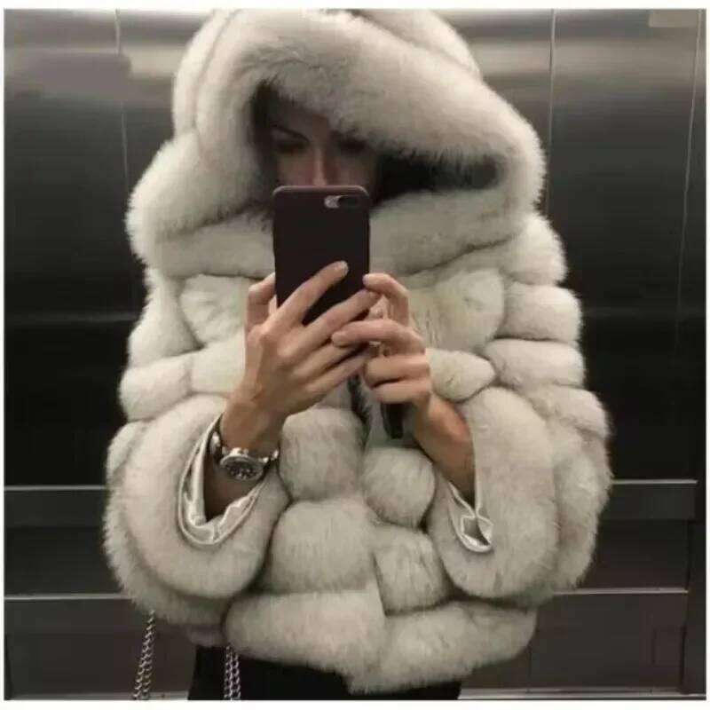 Designer Clothing 2025 Sexy Club Autumn Winter Women Coats Faux Fur Thick Warm High Quality Hooded Patchwork Jacket Imitating Fox Hair Women's Cl