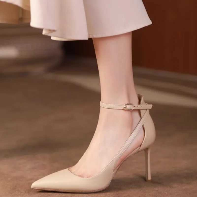 Summer New Sexy European and American Womens Hollow High Heels Stiletto Fashion Pointed Highheeled Sandals W250910