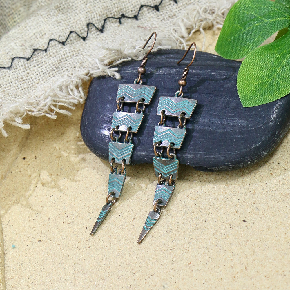 Bohemian Turquoise Tassel Earrings for Women Geometric Alloy Fringe Drop Earrings Retro Vintage Statement Jewelry