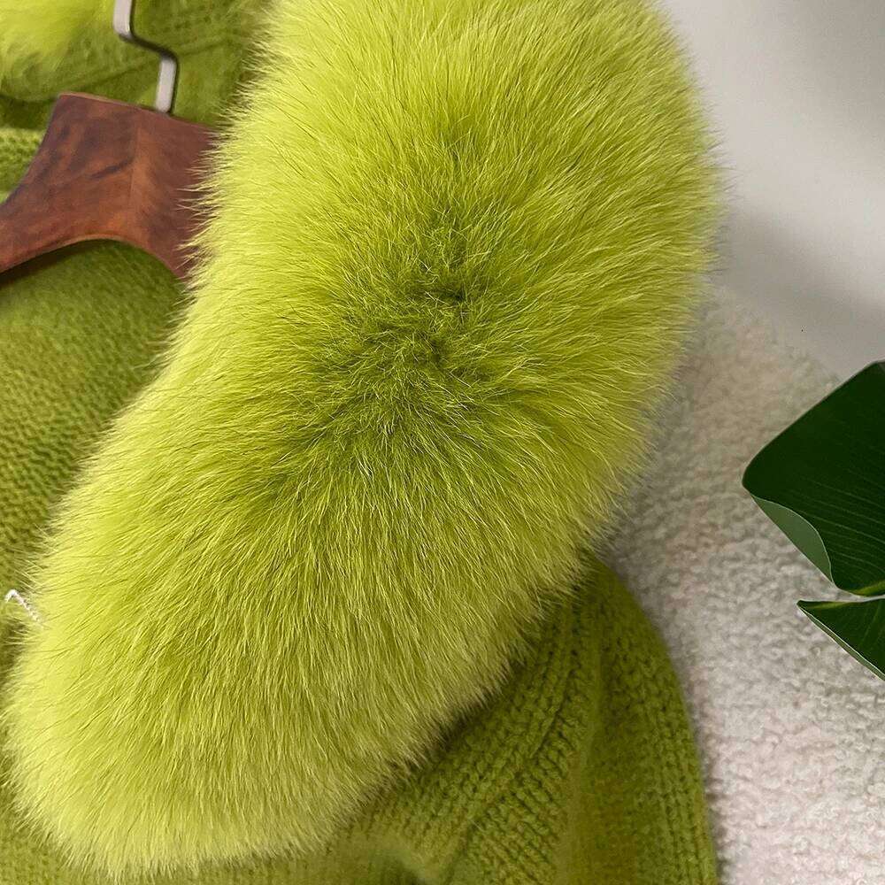 Designer Clothing 2025 Winter Women Knitted Jacket With Natural Placket Coat Casual Real Fox Fur Collar New Fashion Short Warm Loose Luxury Bag